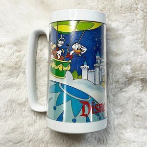 Vintage Disneyland Castle Theme Park Thermo-Serv Insulated Mug‎